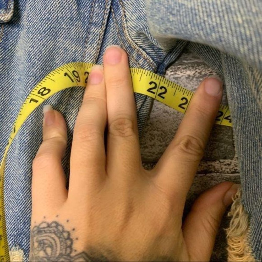 Courtshop BDG Distressed Blue Denim Jacket XL - Picture 7 of 10